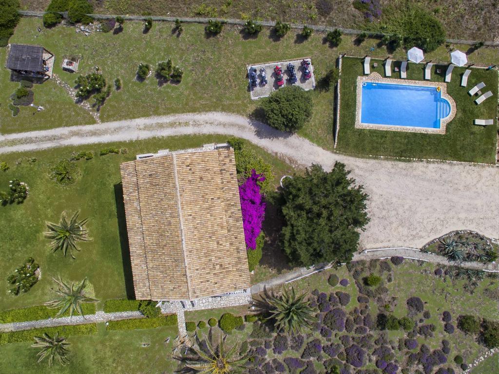 Elli Beach Apartments And Studios Paralía Almirú Kültér fotó