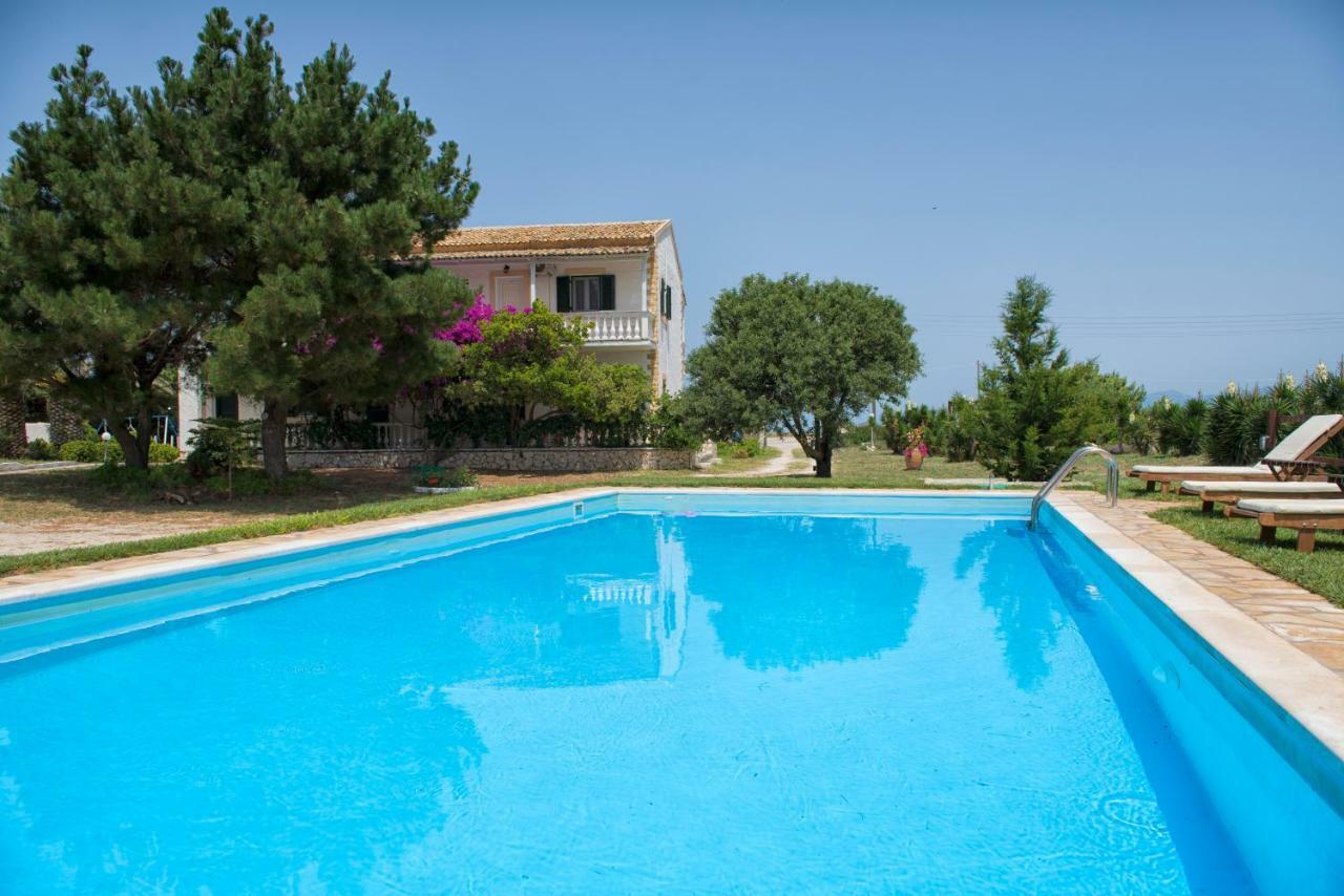 Elli Beach Apartments And Studios Paralía Almirú Kültér fotó